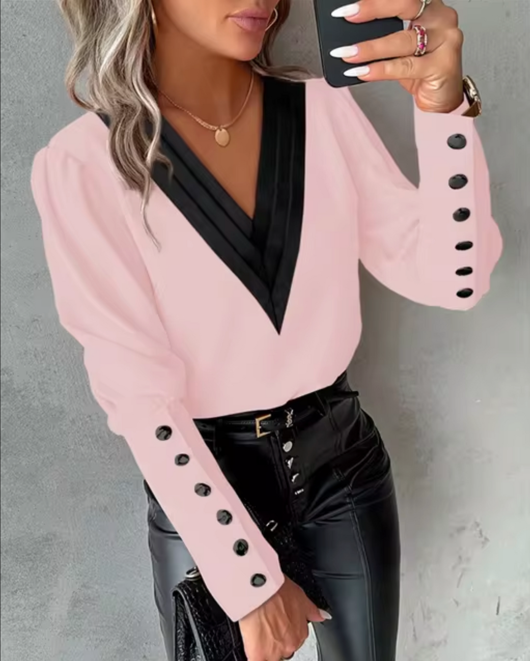 Levoire | Blouse Élégante Col En V Élégante & Confortable Chaque Saison Rosa