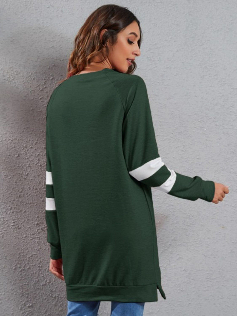 Levoire | Taille pleine t-shirt à rayures à col rond à manches longues