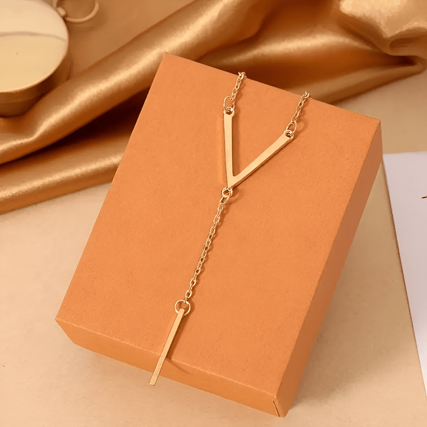 Levoire | Collier Élégant En Forme De Y