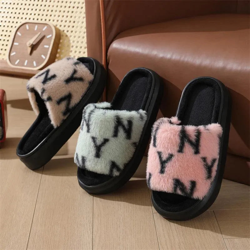 Levoire | Fuzzy Chaussures avec Imprimé en Lettre