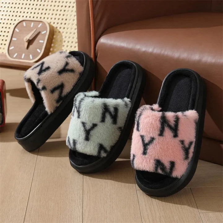Levoire | Fuzzy Chaussures avec Imprimé en Lettre