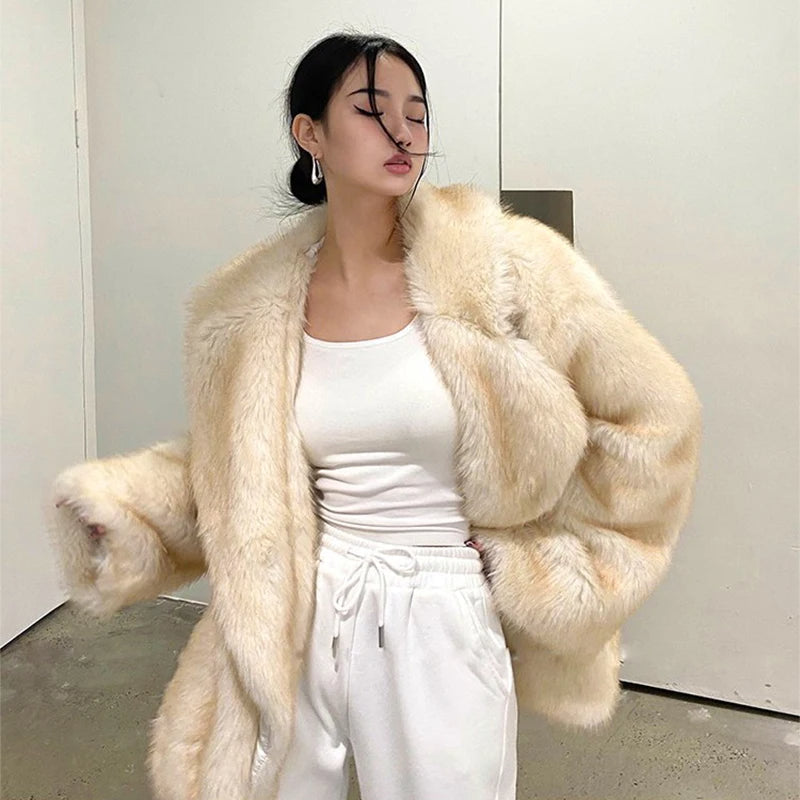 Levoire | Veste Pour Femmes Avec Un Design Chic Crème