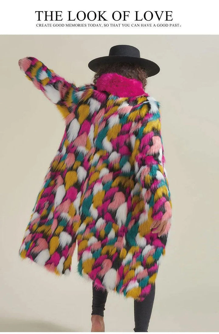 Levoire | Peignoir en fausse fourrure pour femmes de taille moyenne multicolore