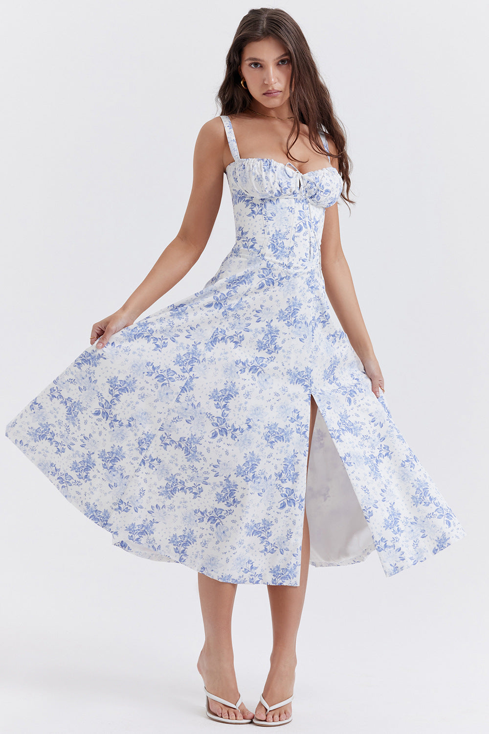 Levoire | Robe fleurie à bretelles pour femmes intemporelle Blanc bleu