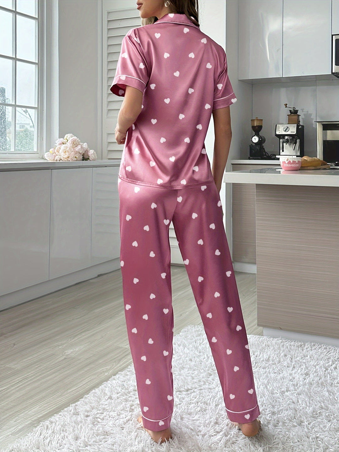 Levoire | Pyjama En Satin Série À Manches Courtes Et Avec Des Pantalons Élastiques