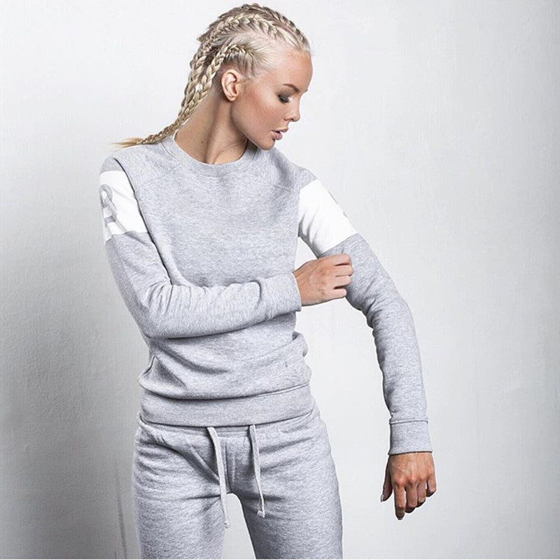 Sweat sportif pour femmes avec lettres modernes et coupe décontractée Levoire