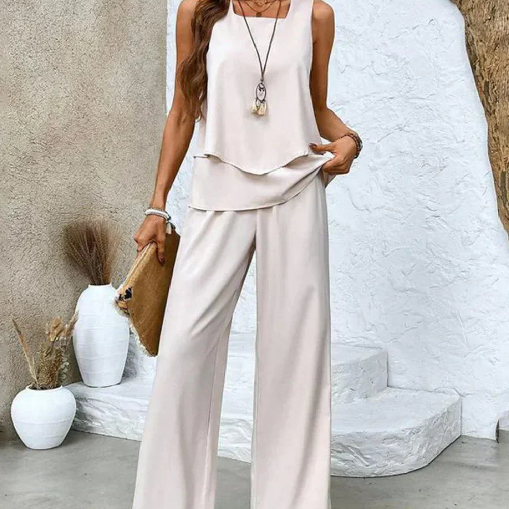 Levoire | Ensemble Élégant À Deux Pièces Pour Des Apparitions Stylées Beige