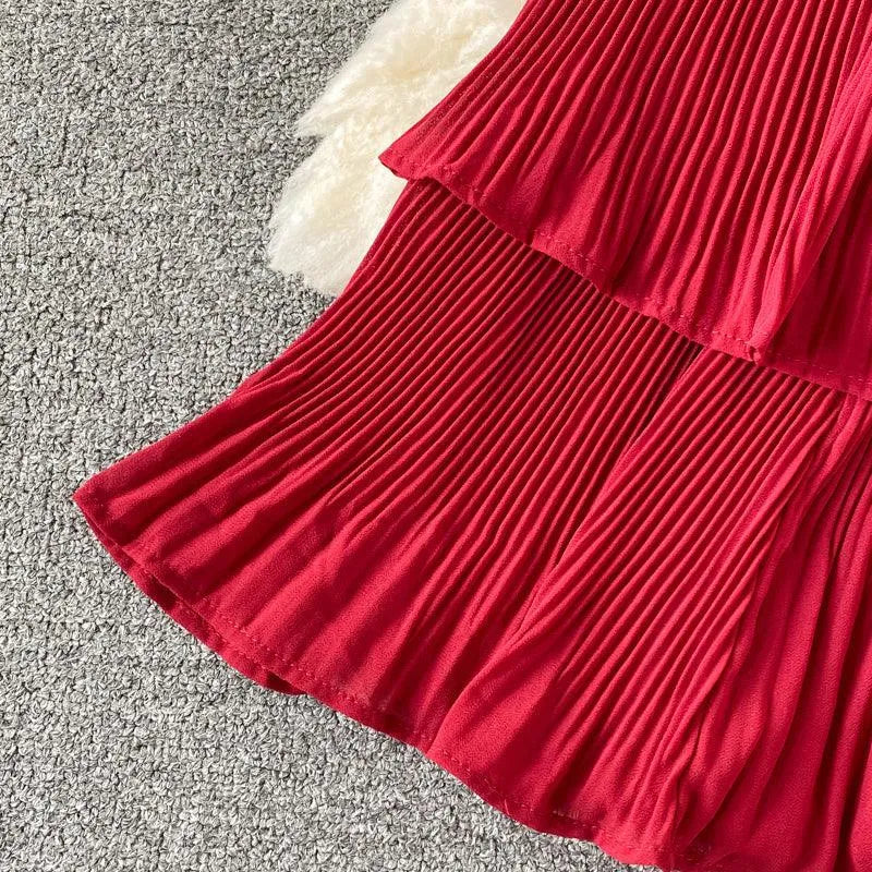 Levoire | Robe longue avec décolleté en V de style français