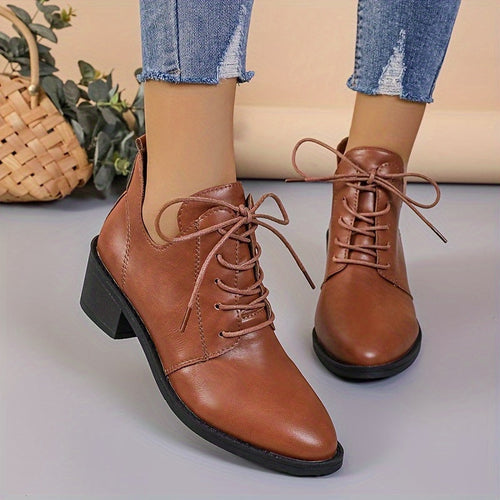 Levoire | Bottes Unies Élégantes Avec Lacets Et Talons