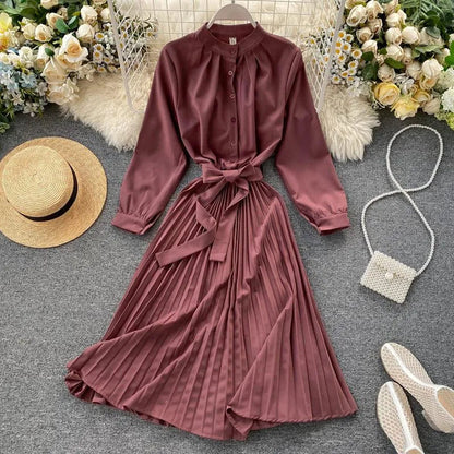 Levoire | Robe ajustée avec col montant Violet foncé Une taille