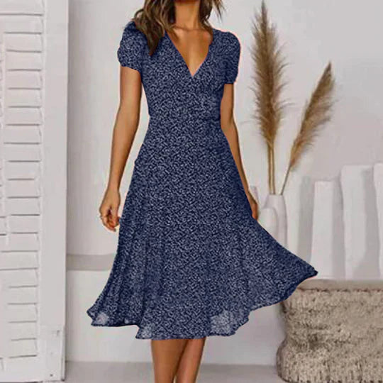 Levoire | Robe En A Avec Décolleté En V Et Ourlet Flottant Bleu marine