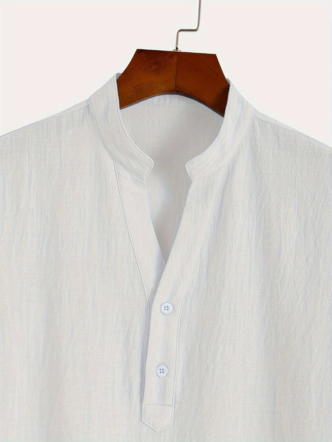 Levoire | T-Shirt Henley À Manches Courtes Unies Avec Col En V Profond