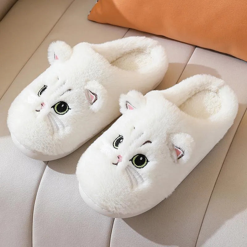 Levoire | Chaussures en peluche avec un chat mignon Blanc