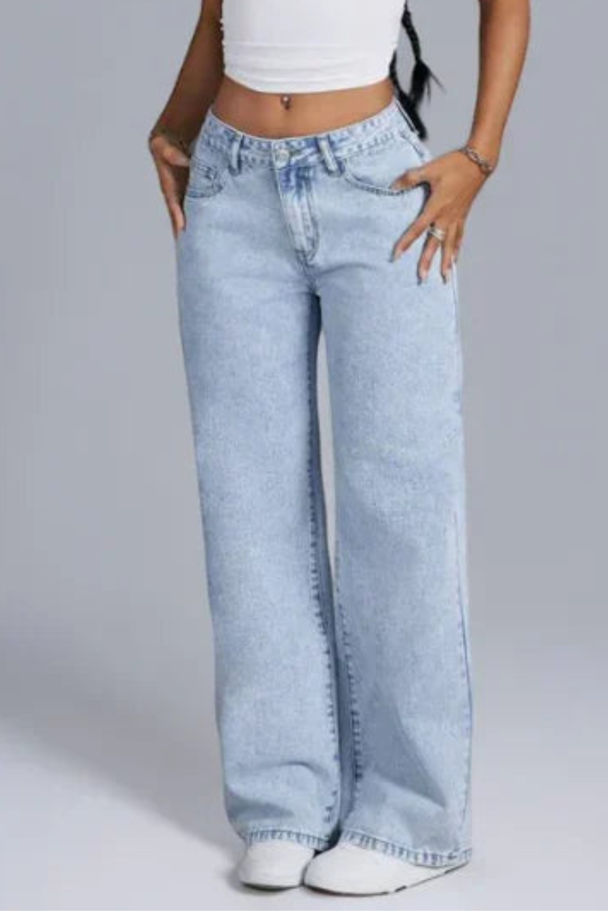 Levoire | Jeans et denim pour femmes avec jambes évasées et détails de nœud rose Bleu