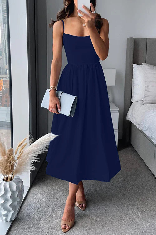 Levoire | Robe midi cintrée à bretelles spaghetti Bleu foncé