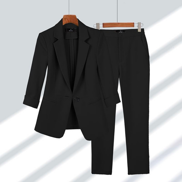 Levoire | Costume Femme Luxueux Noir