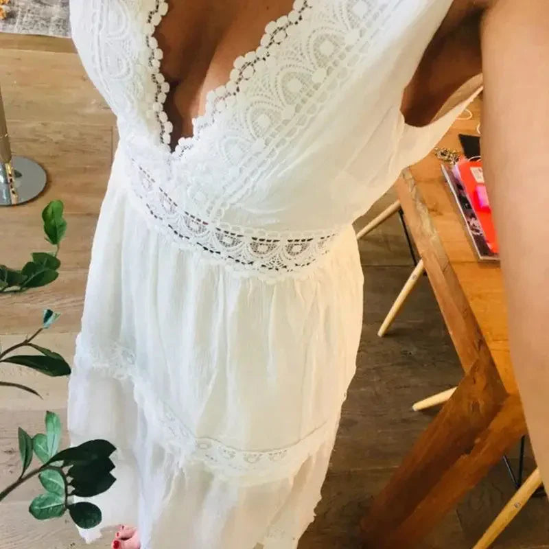 Levoire | Robe De Soirée Longue V Décolletée