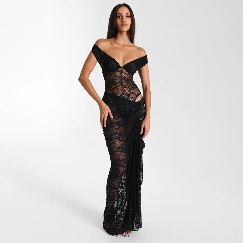 Levoire | Robe de soirée de luxe pour dames en dentelle fine avec décolleté épaules nues Noir