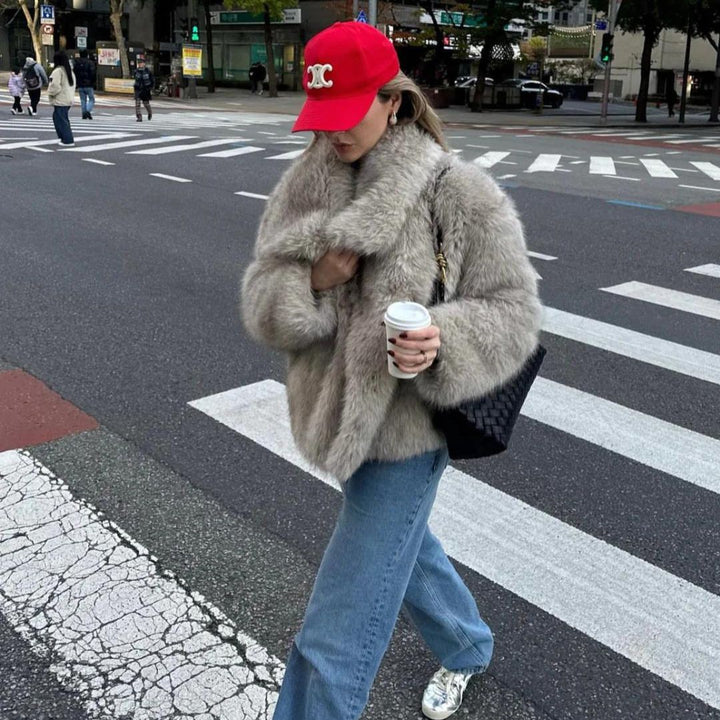 Levoire | Veste Luxueuse Courte Fourrure Pour Femmes En Fourrure Synthétique Douce