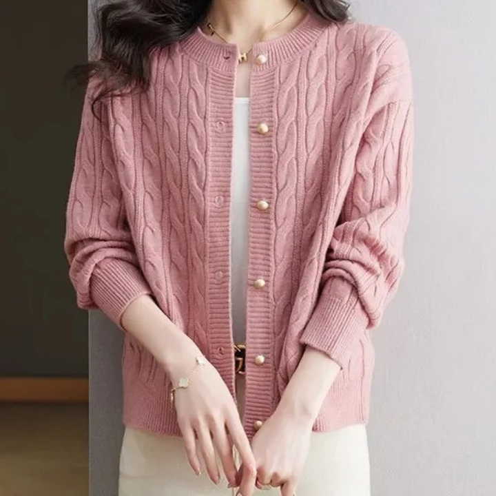 Levoire | Gilet pour femmes avec motif en cable, col rond et boutons dorés Rosa