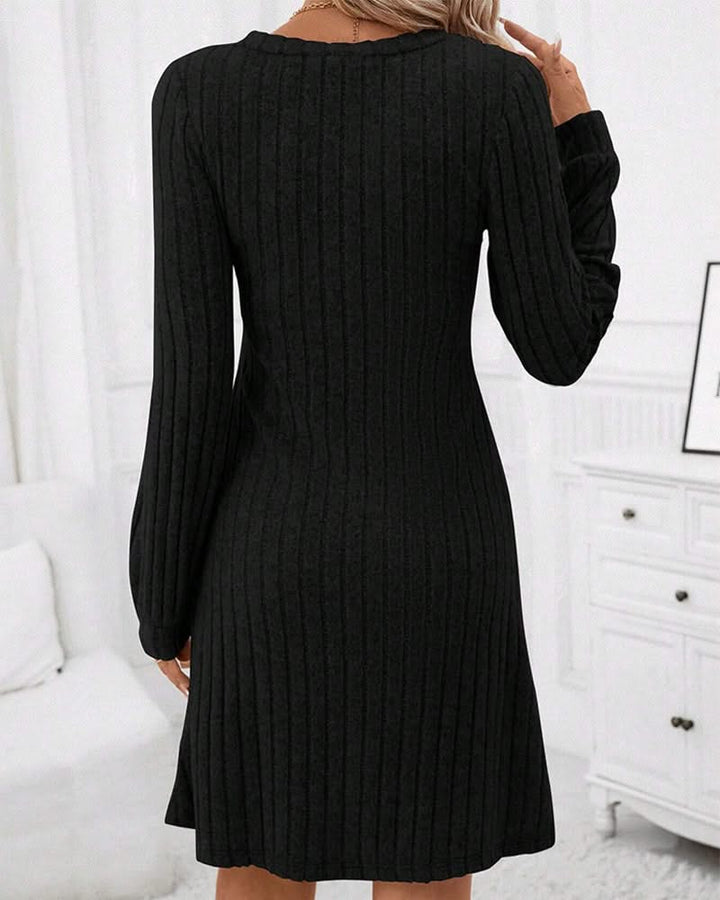 Levoire | Robe Élégante À Rayures Côtelées Avec Décolleté En V