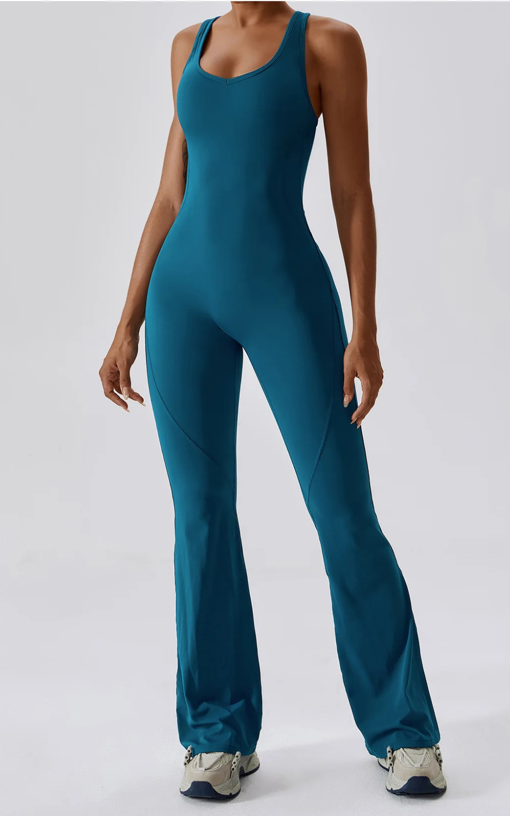 Levoire | Pantalon Dos Nu Élégance Et Attraction Féminine