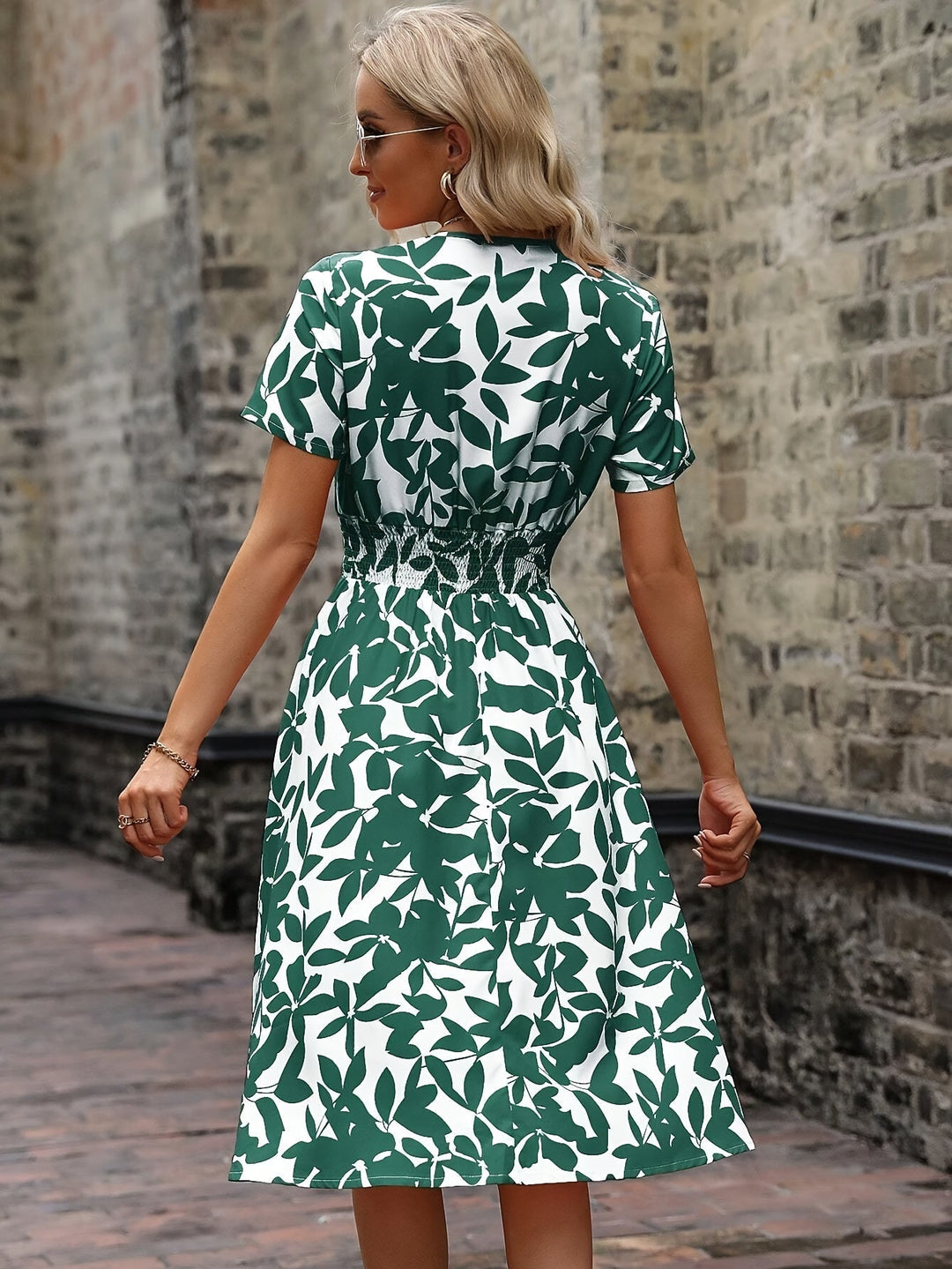 Levoire | Robe Midi Pour Femmes À Motif Floral Avec Des Détails Froncés