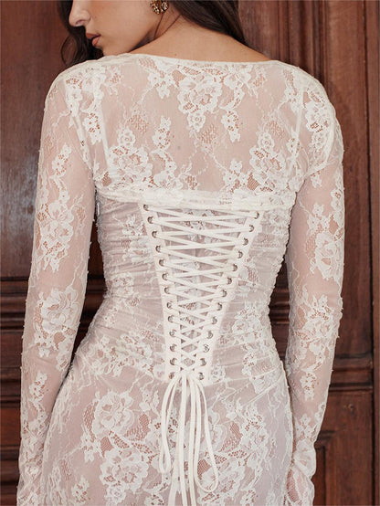 Levoire | Robe longue avec cordon et détails en dentelle