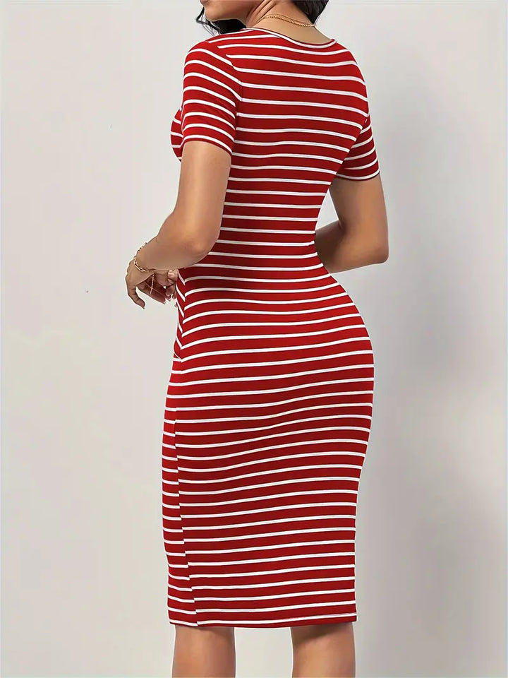 Levoire | Robe À Manches Courtes Avec Imprimé Rayé