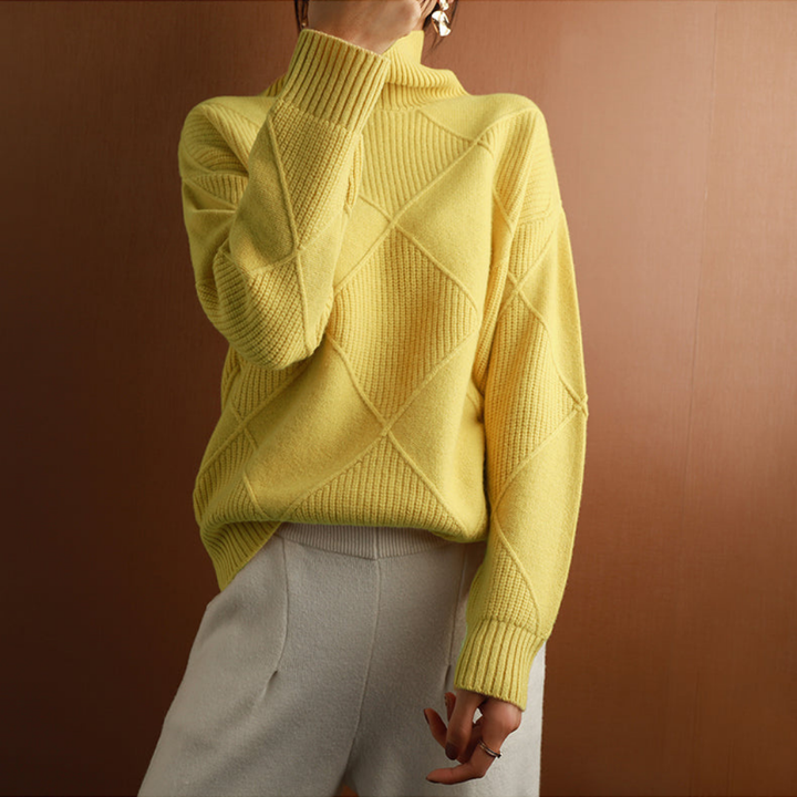 Levoire | Pull À Col Roulé Élégant Avec Structure Losangée Jaune