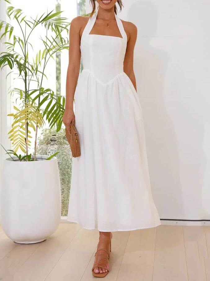 Levoire | Petite robe noire avec encolure licou et taille midi ajustée Blanco