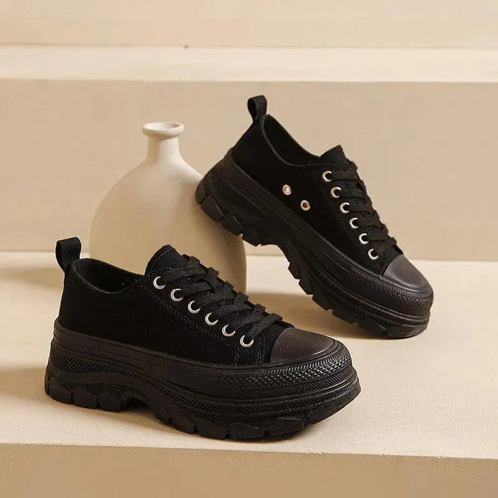 Levoire | Sneaker Casual avec lacets – Élégance et confort pour chaque occasion Noir
