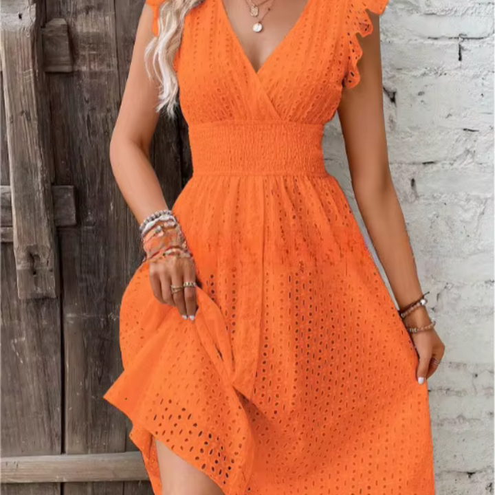 Levoire | Robe En Broderie Romantique Pour L'Été Orange