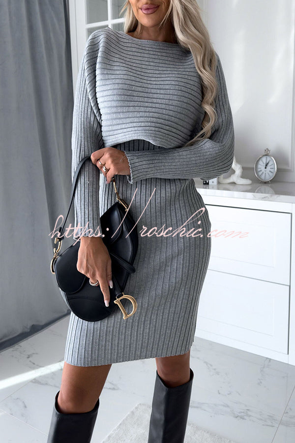 Levoire | Ensemble de haut à manches longues rayé et mini robe à bretelles