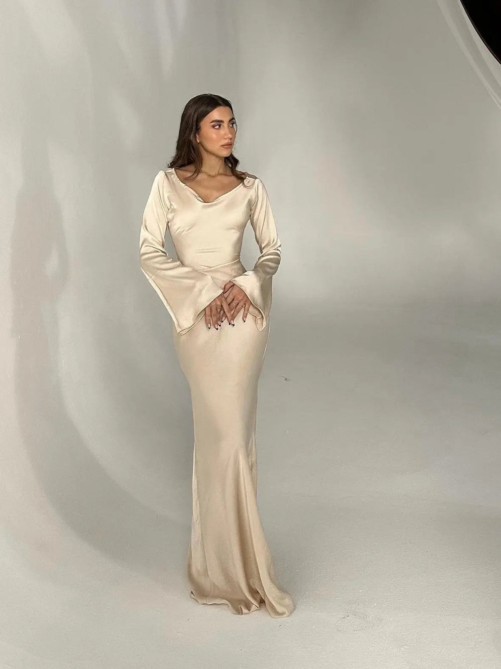 Levoire | Robe Maxi Fluide À Manches Longues Pour Femmes