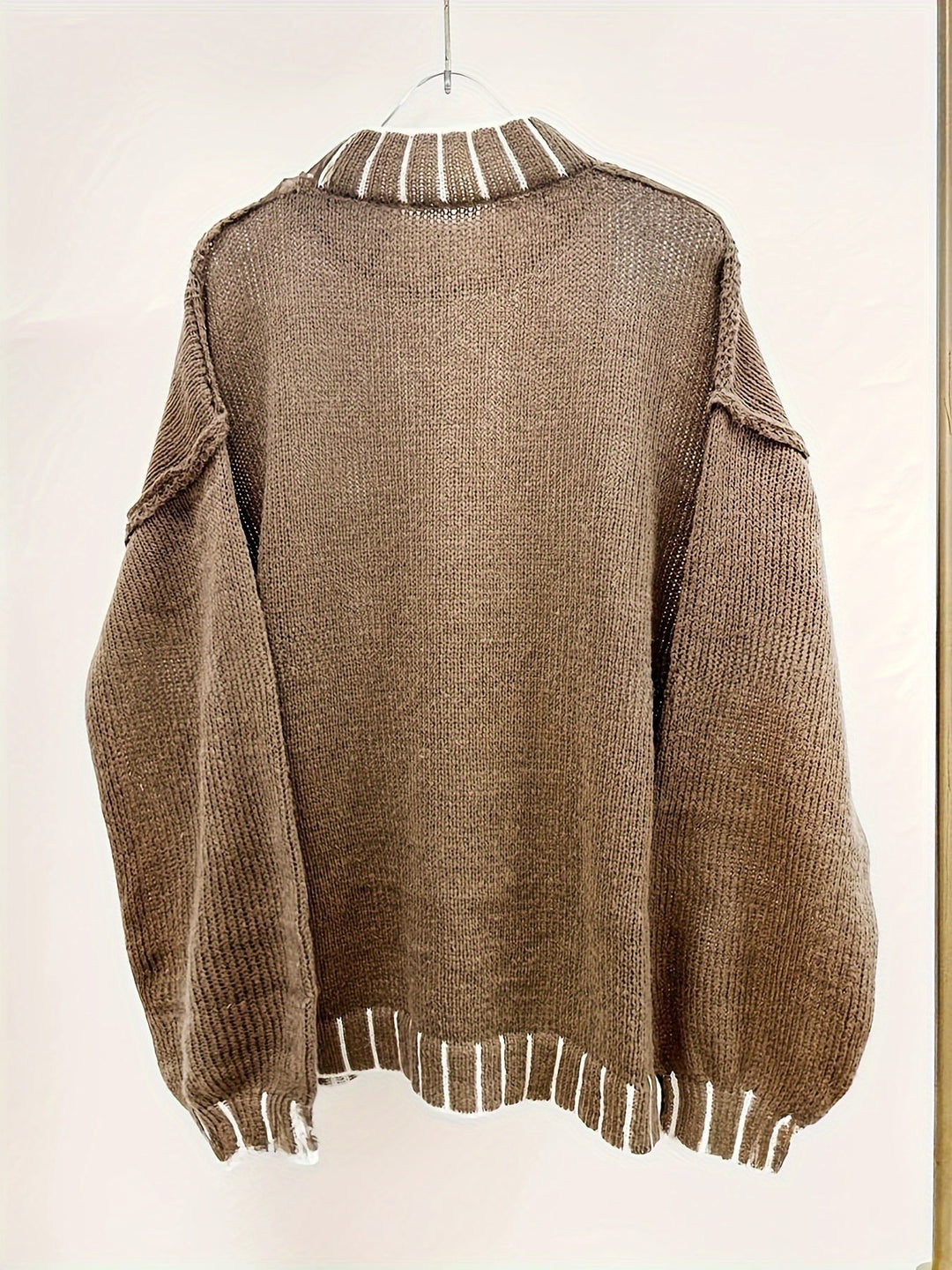 Levoire | Pull À Col Rond Avec Motif Contrastant
