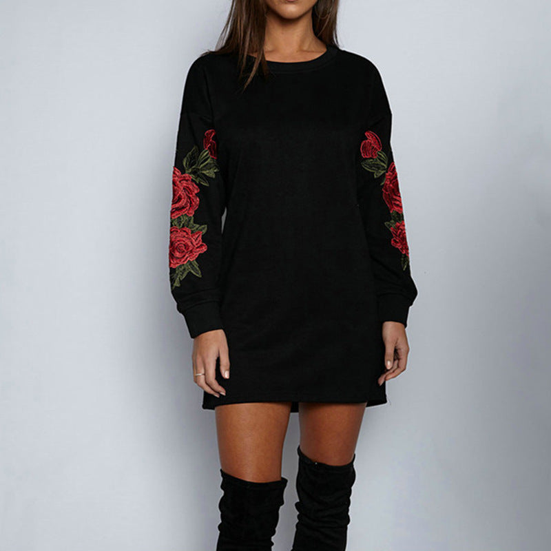 Robe-sweat femme avec design de broderie florale et manches larges Levoire