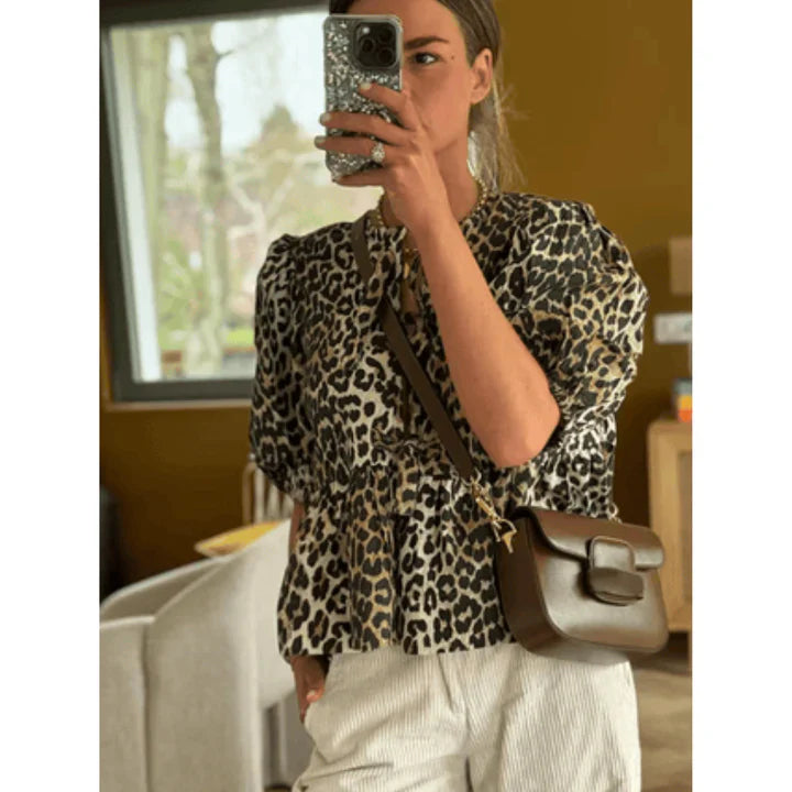 Levoire | Femmes Manches bouffantes Col avant Peplum Motif léopard