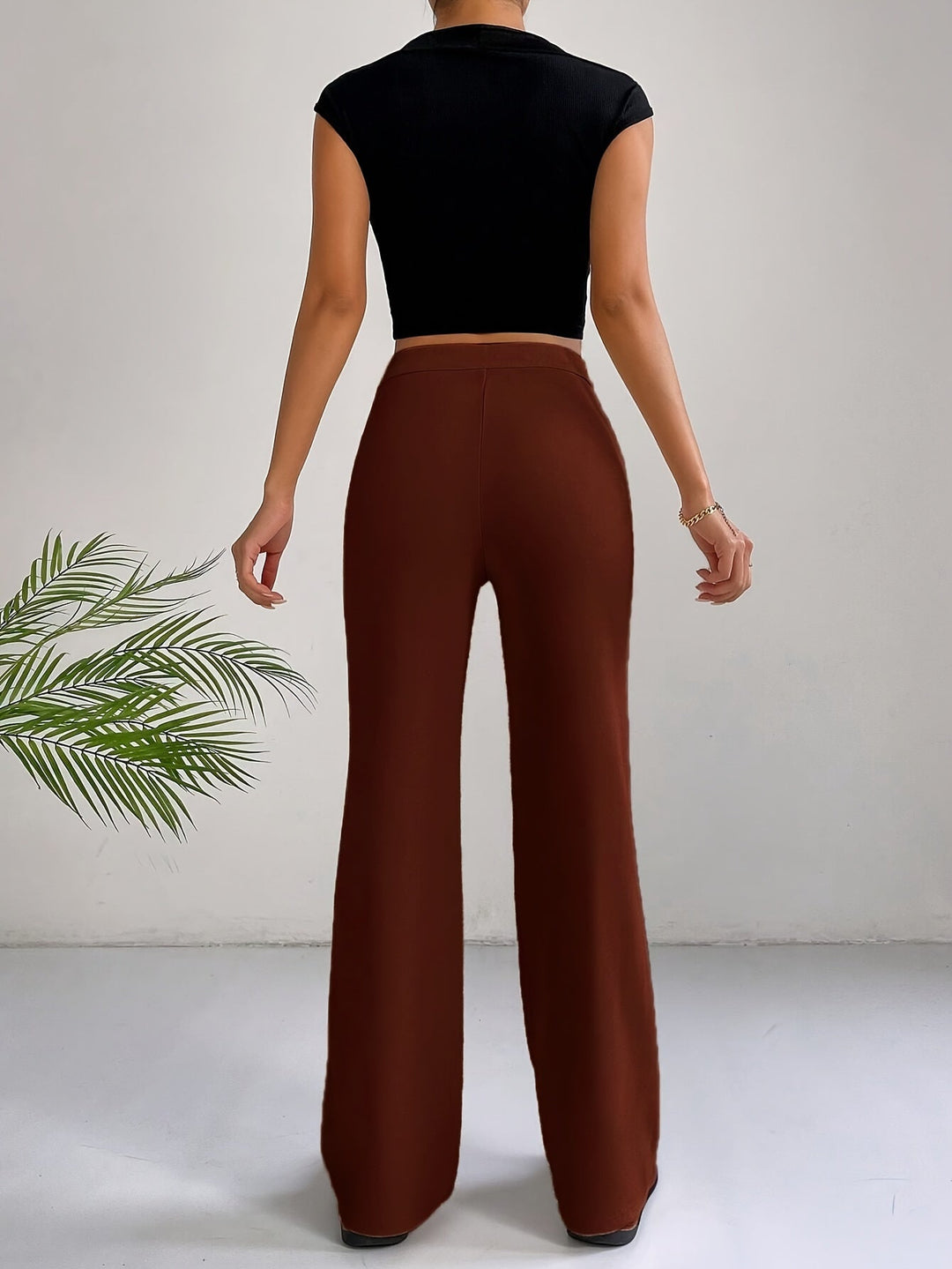 Levoire | Pantalons Droits À Taille Haute Confortables Avec Bouton