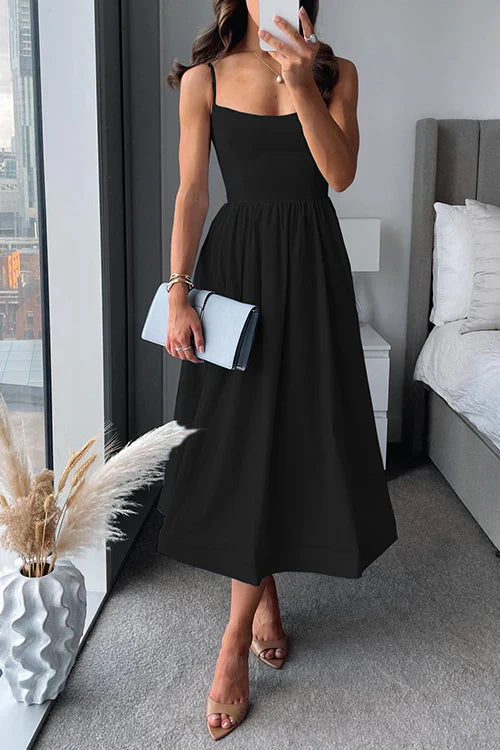 Levoire | Robe midi cintrée à bretelles spaghetti Noir