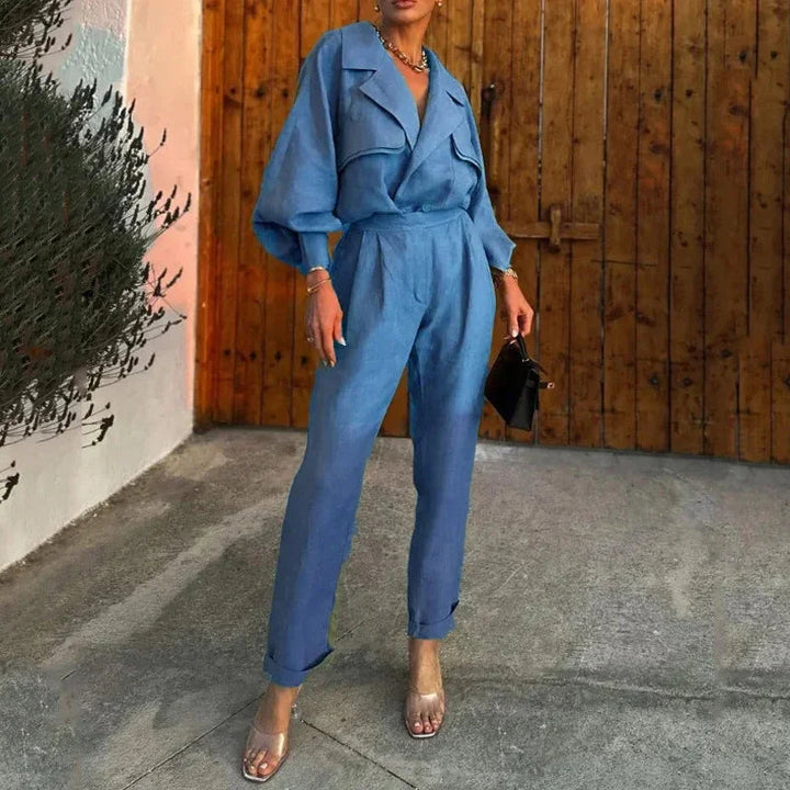 Levoire | Veste Bleue Pour Femmes À Manches Longues Et Pantalons Longs, Revers À La Mode