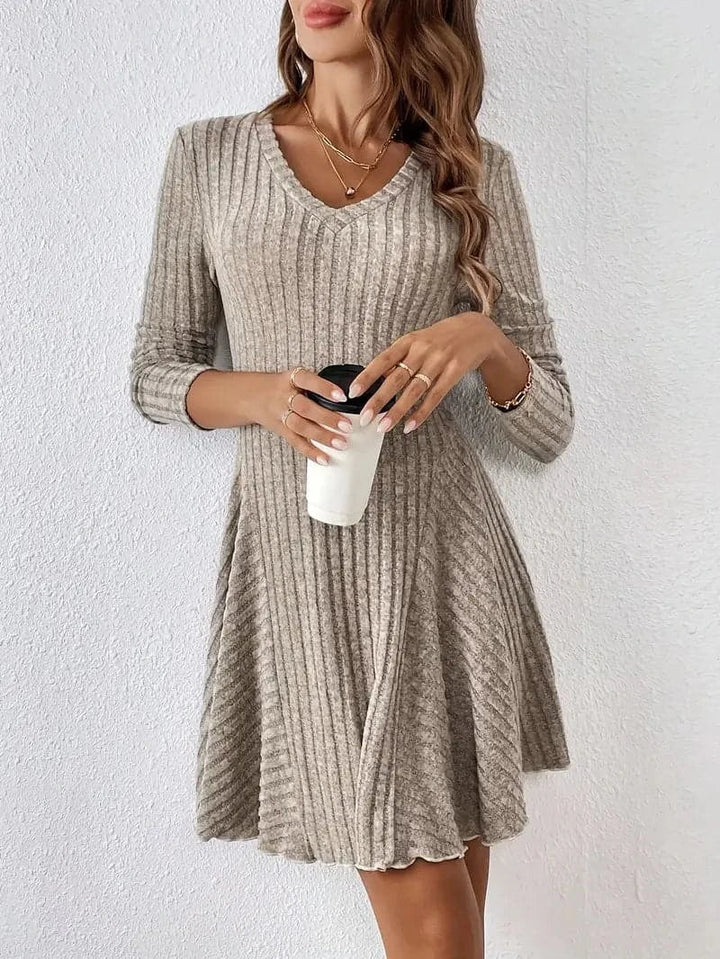 Levoire | Robe Tissu Luxueux Coupe Élégante Khaki