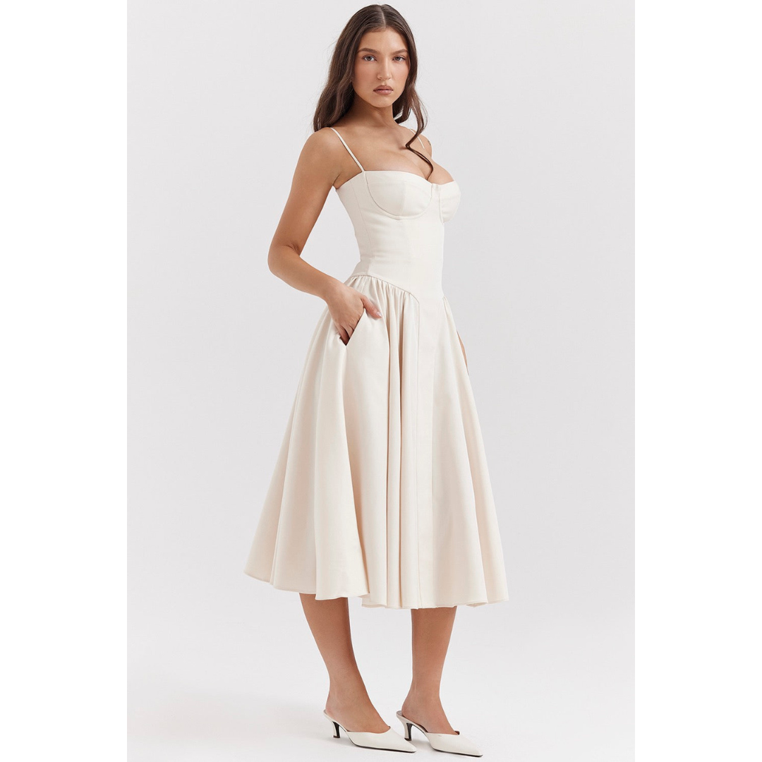 Levoire | Robe D'Invite De Mariage D'Été Plissée À Bretelles Spaghetti - Maxi Beige