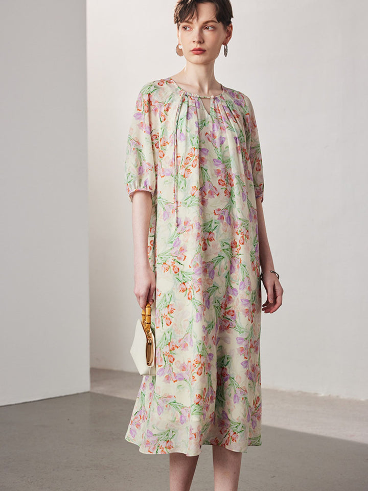 Robe en Soie Fleurie avec Manches Raglan