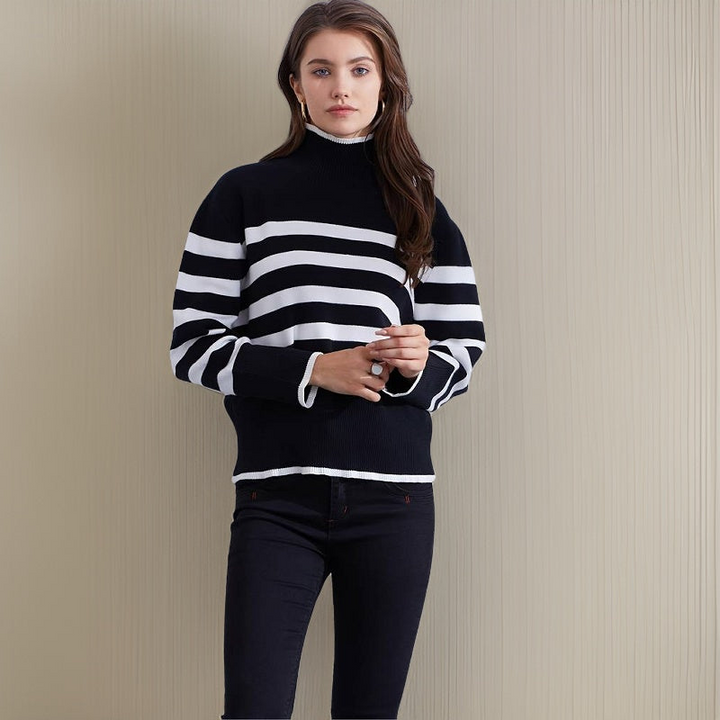 Levoire | Pull Col Roul Femmes Dans Le Style Classique Noir