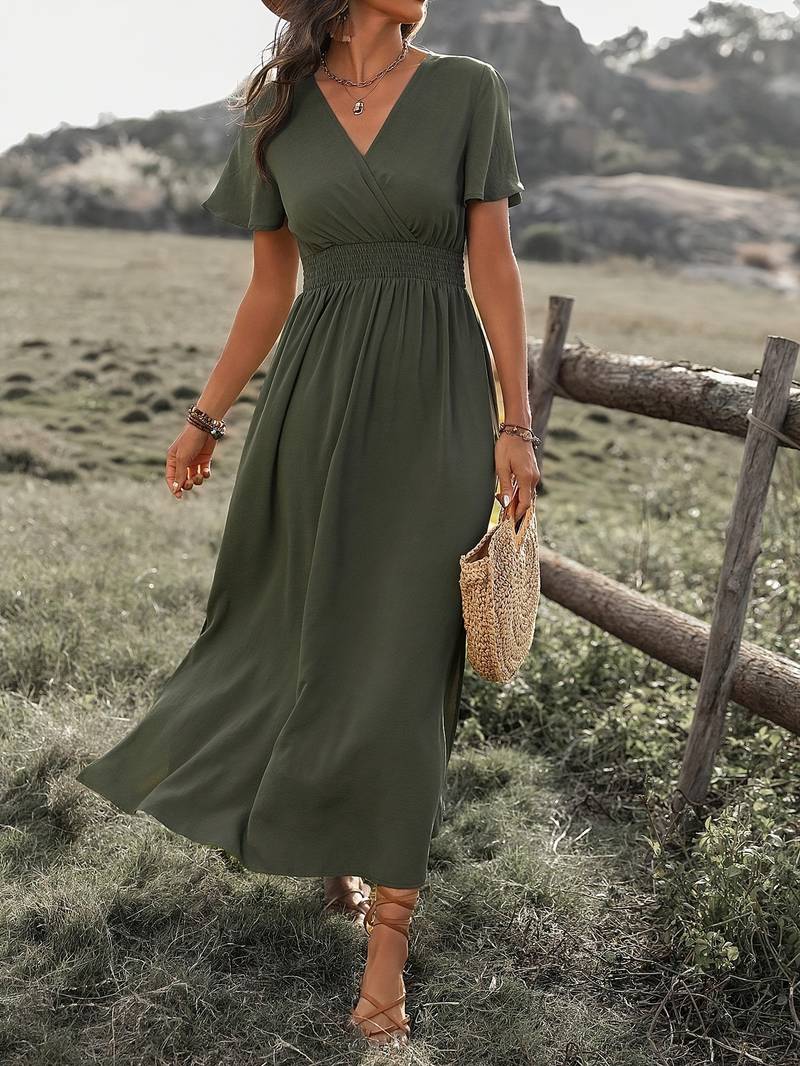 Levoire | Robe Longue Pour Femmes Avec Un Décolleté Élégant Et Une Coupe Confortable