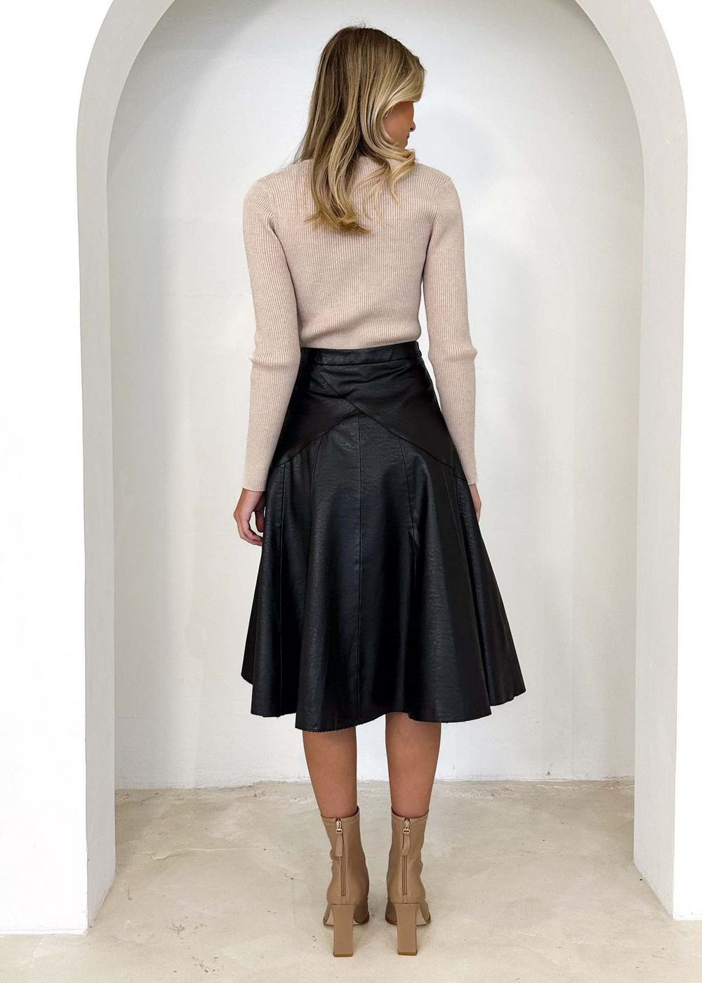 Levoire | Jupe midi taille haute classique Élégante jupe classique pour femmes