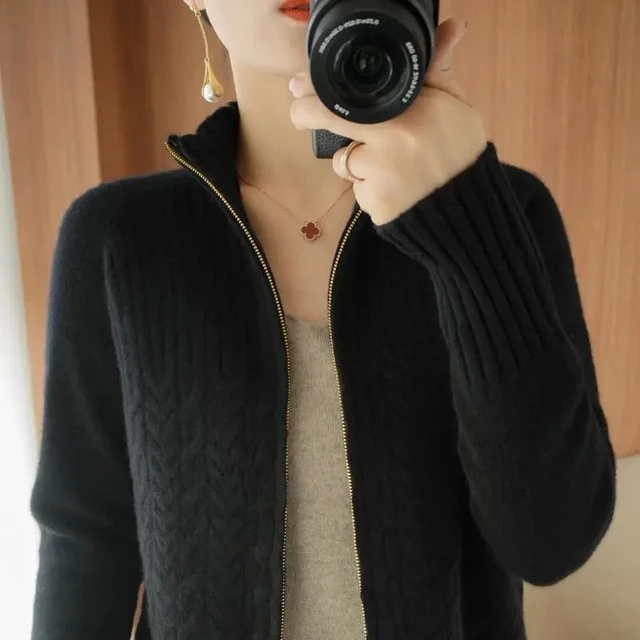Levoire | Veste femme à fermeture éclair avec capuche câblée Noir