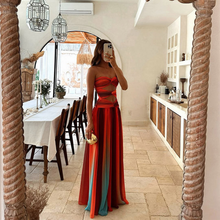 Levoire | Robe D'Invite De Mariage Sans Bretelles Et Décolleté - Maxi Rouge