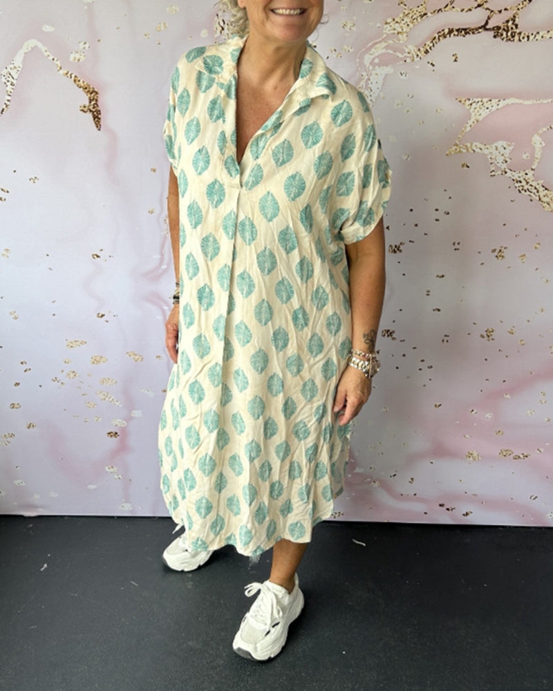 Levoire | Robe Décontractée À Décolleté En V Avec Imprimé Et Manches Courtes